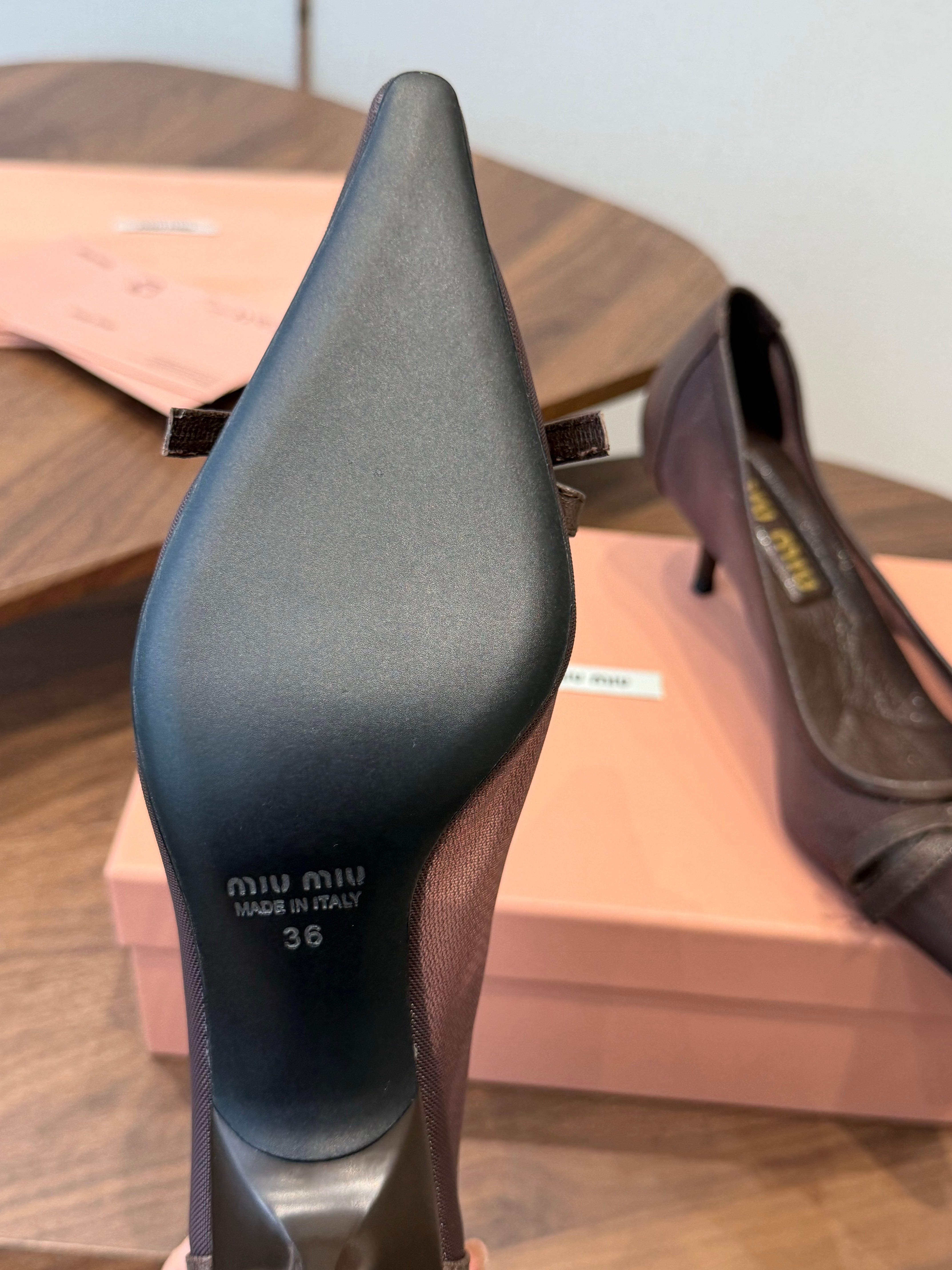 Miu 26s High-Heeled Pump Coffee Cotton 790462