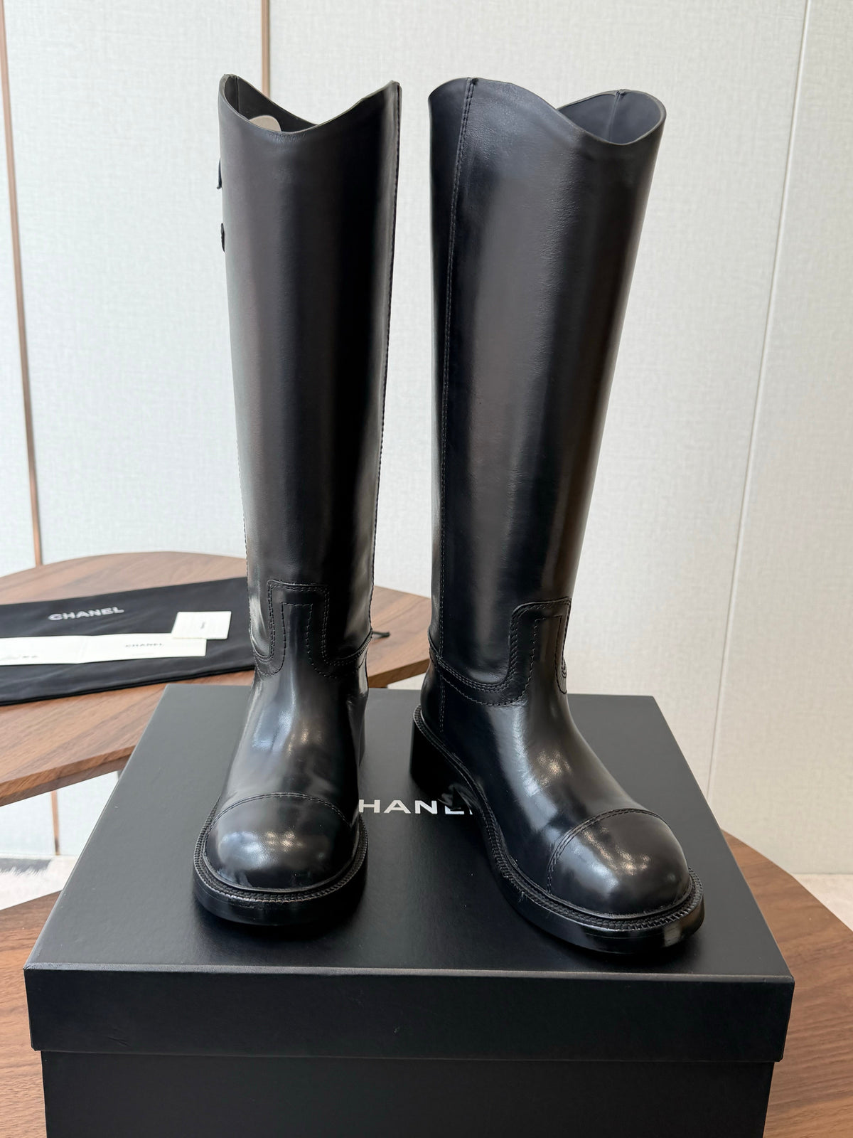 CC 26s Biker Knee Boots 3cm Black Leather 102127