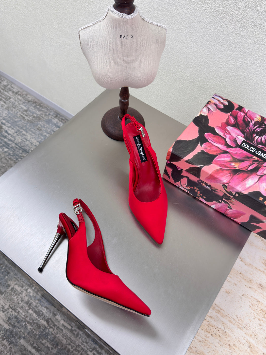 DC Slingback Pumps Red Silk & Sheepskin 343143
