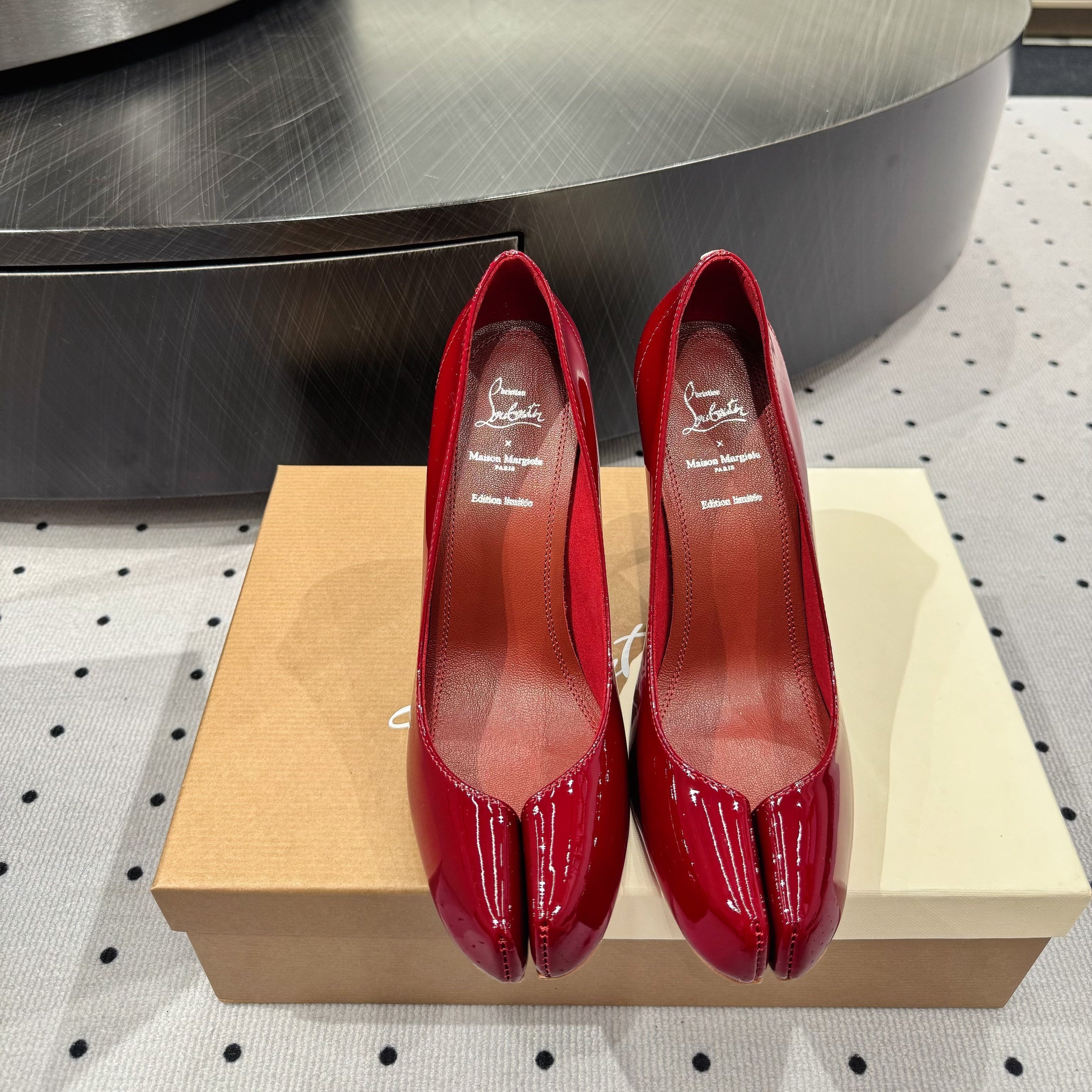 CL x Margiela 25 Pumps Red 10cm Patent Leather 296035