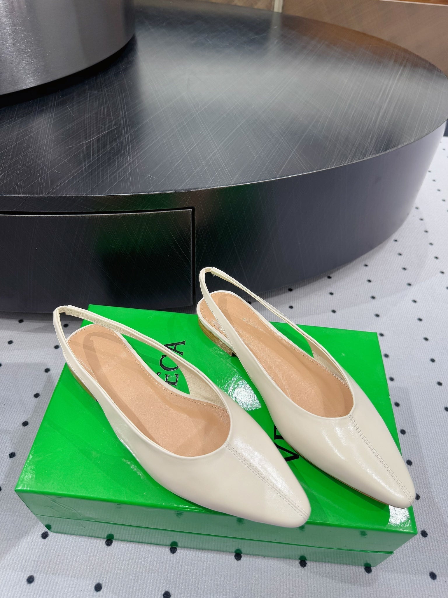 BV 26s Slingback Flats Cream Calfskin