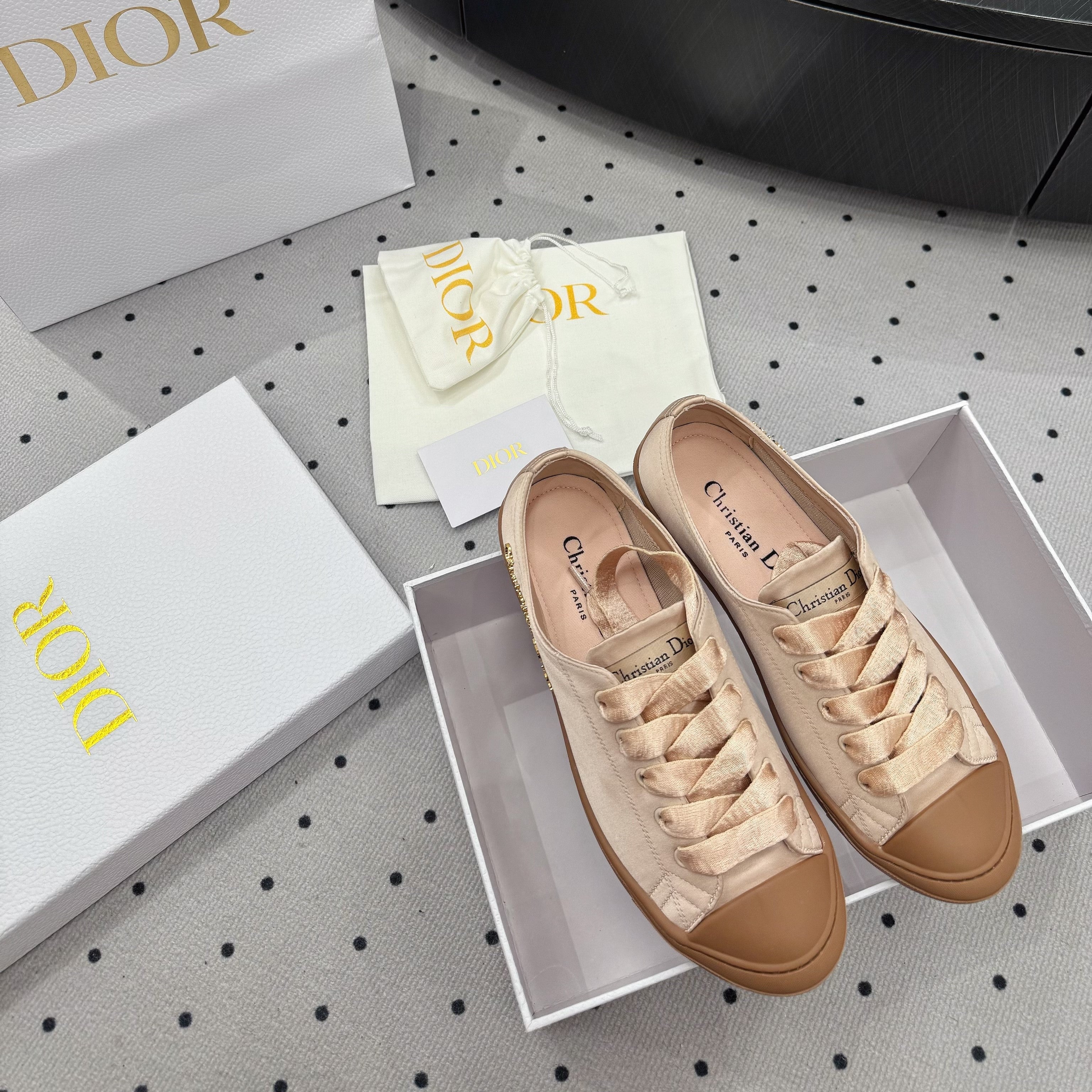 Dior Lucky Sneaker Beige Satin 618070
