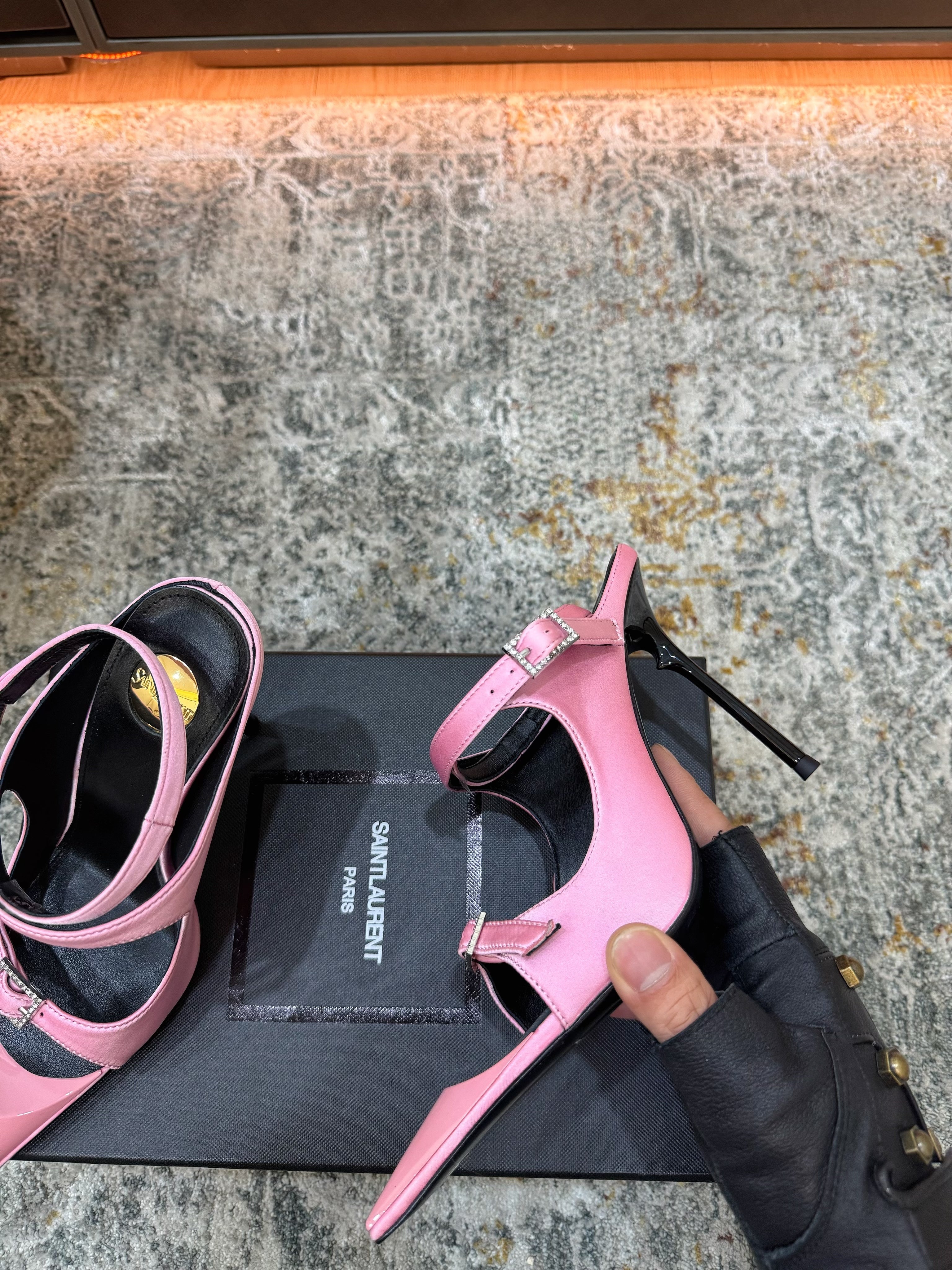 YSL 26FW Sandal 10.5cm Light Pink Silk 803988