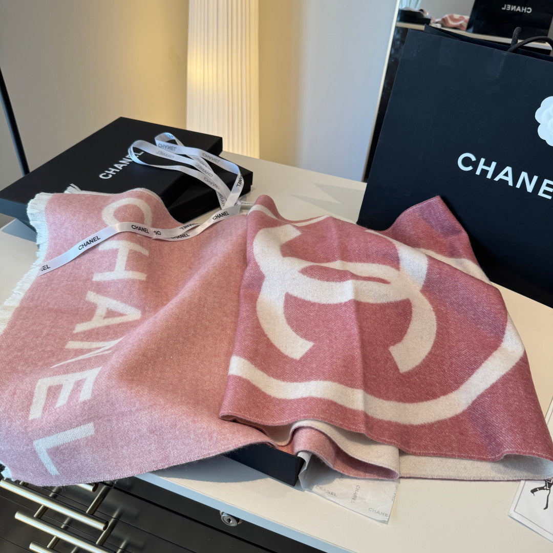CC Large Double C Scarf 45x175cm Cashmere 145879