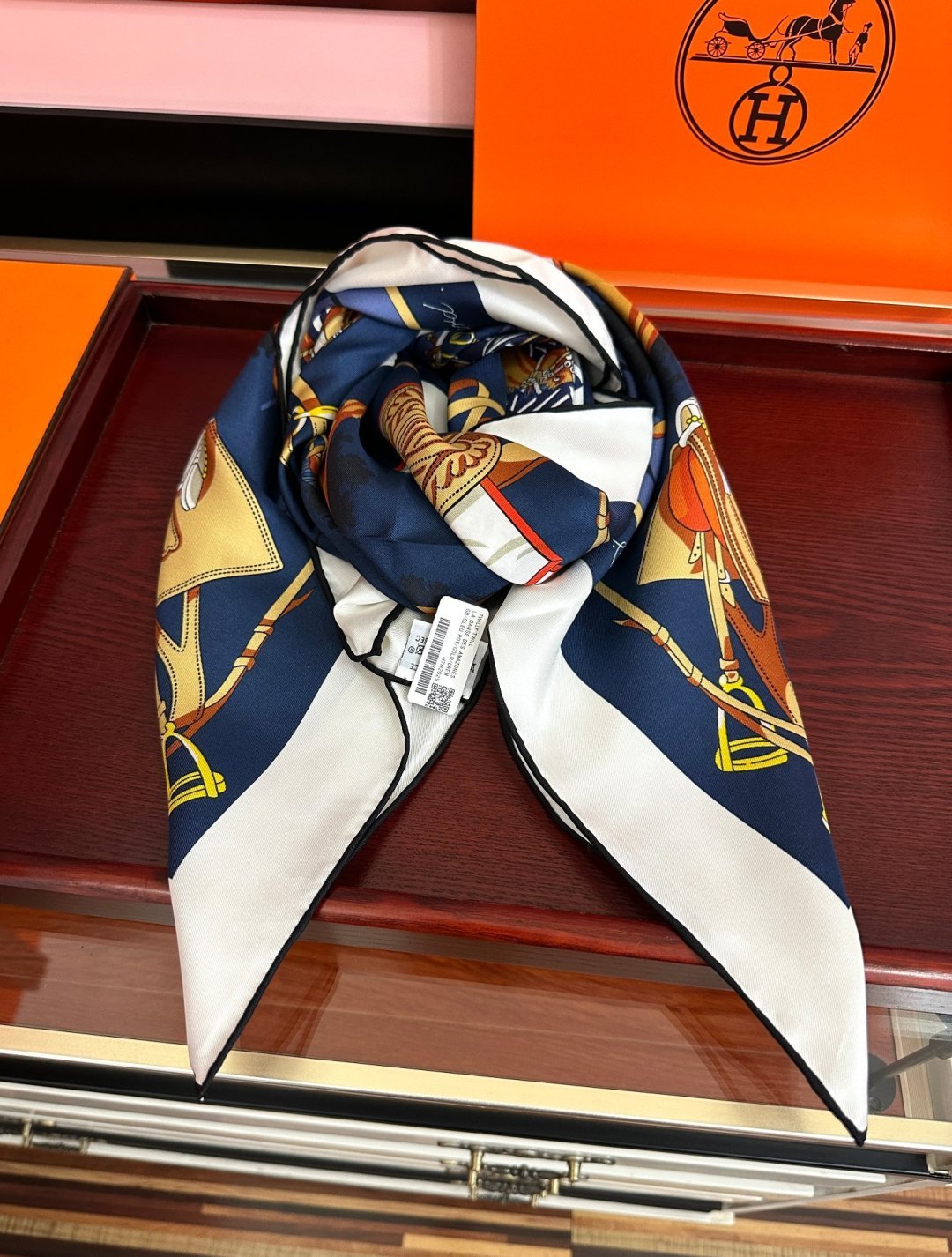 HM Scarf 90x90 Colorful Twill Silk 461780