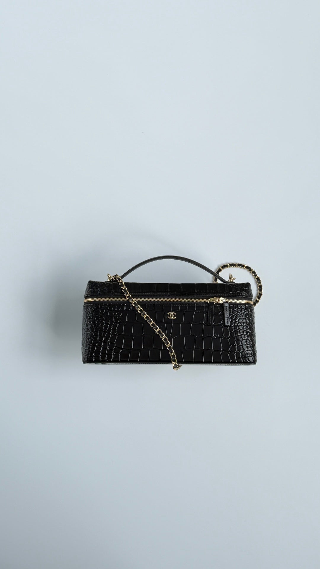 CC 26s Medium Long Vanity Black Crocodile Pattern