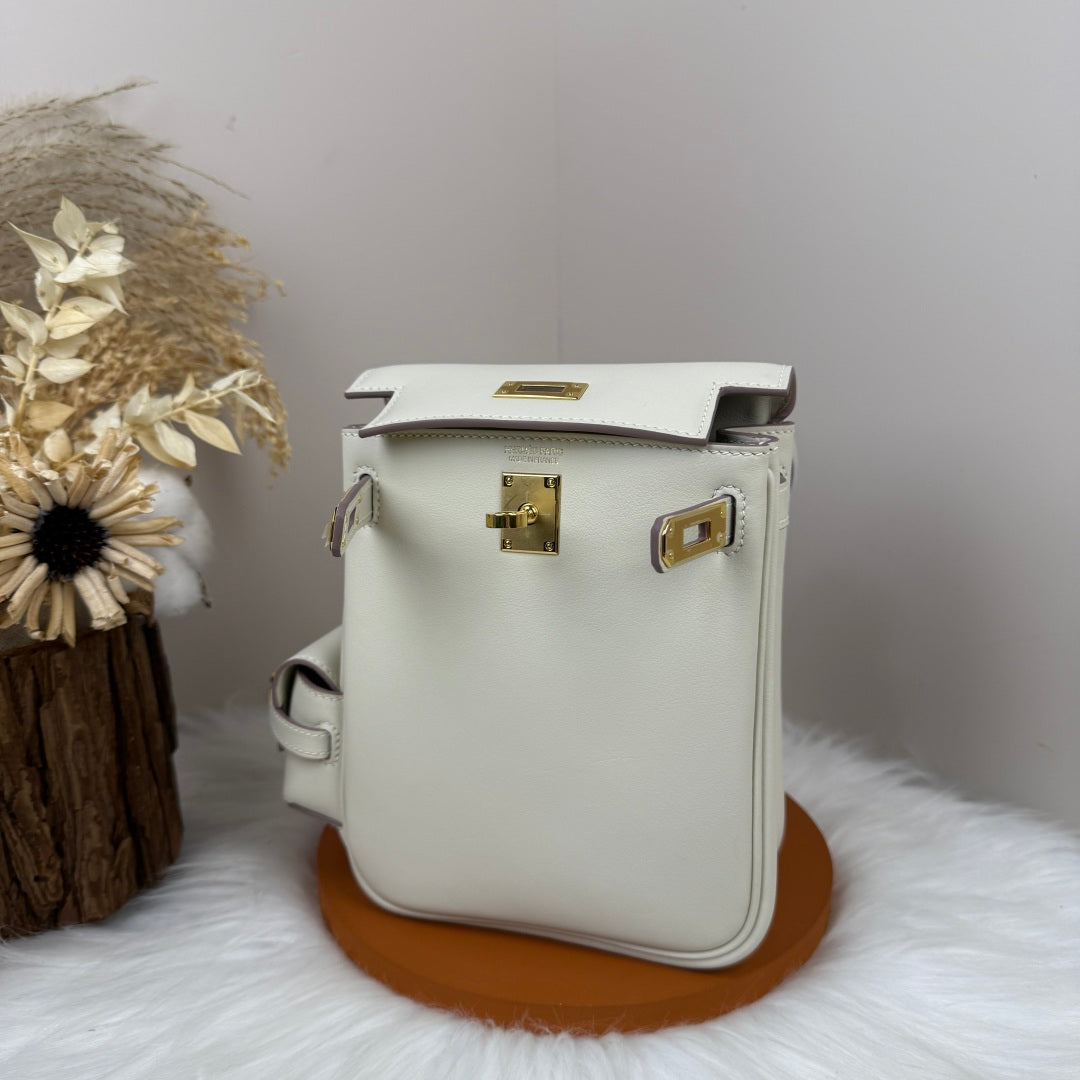 HM Kelly Jump Backpack White Cowhide Gold Hardware 270036