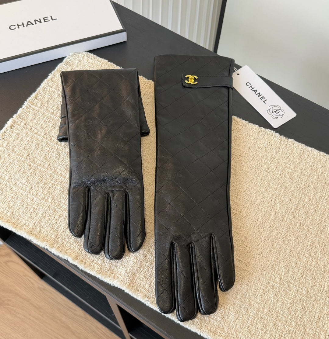 CC 26s Gloves Lambskin 554242