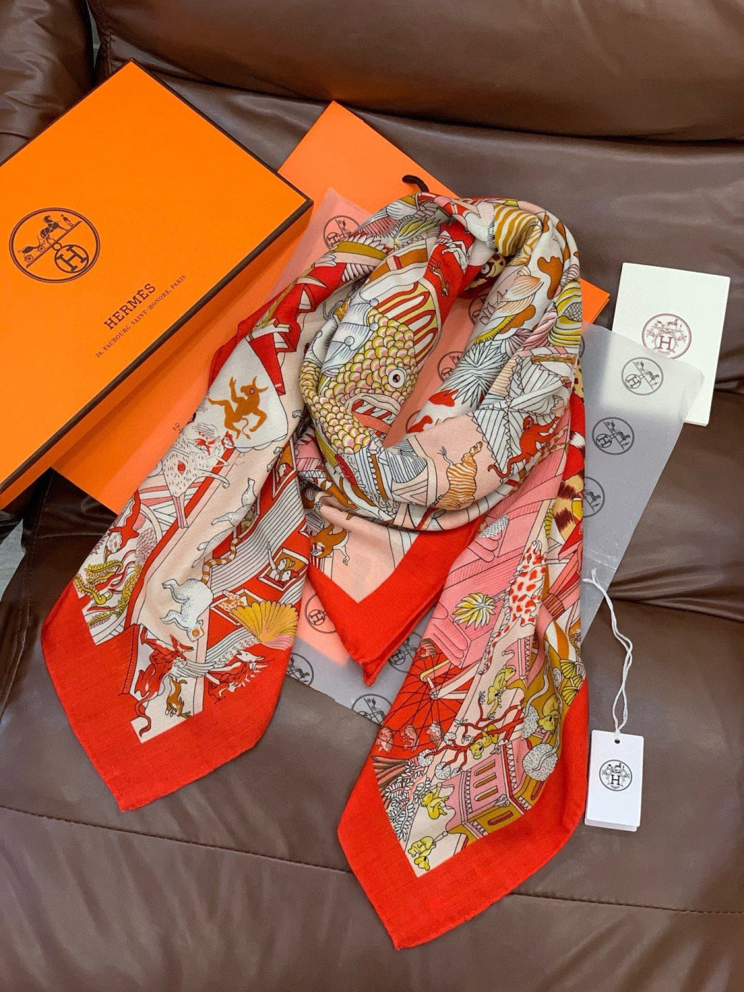 HM 25s The King Scarf 140cm Red White Pink Cashmere 973039