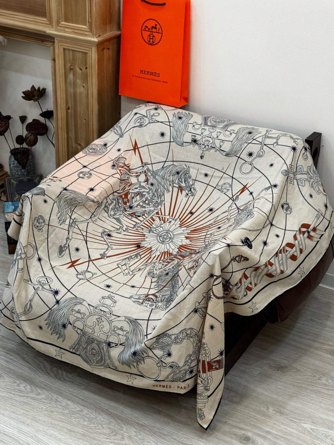 HM Starry Night Chorus Double-Sided Scarf 140cm Beige Silk Cashmere 143716