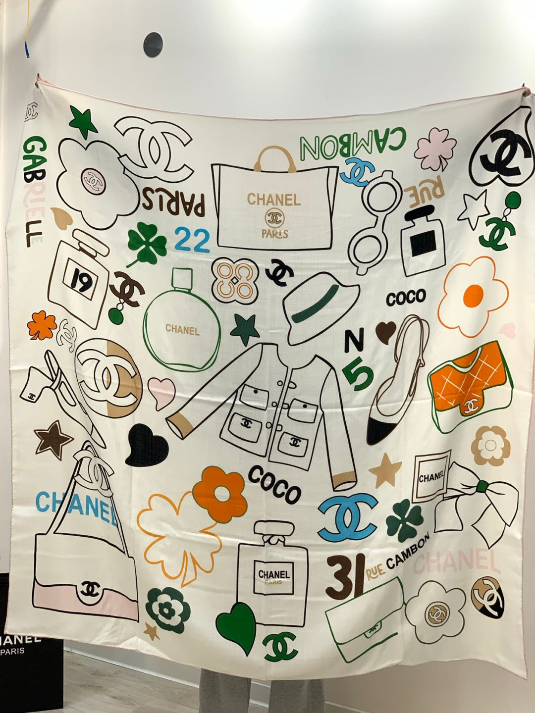 CC Scarf 135cm White Mulberry Silk Cashmere 143723