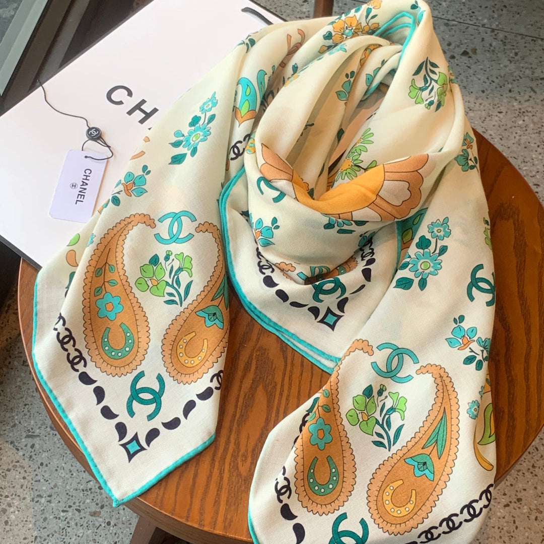 CC Double-Sided Scarf 135cm Cream Multicolor Mulberry Silk Cashmere 153171