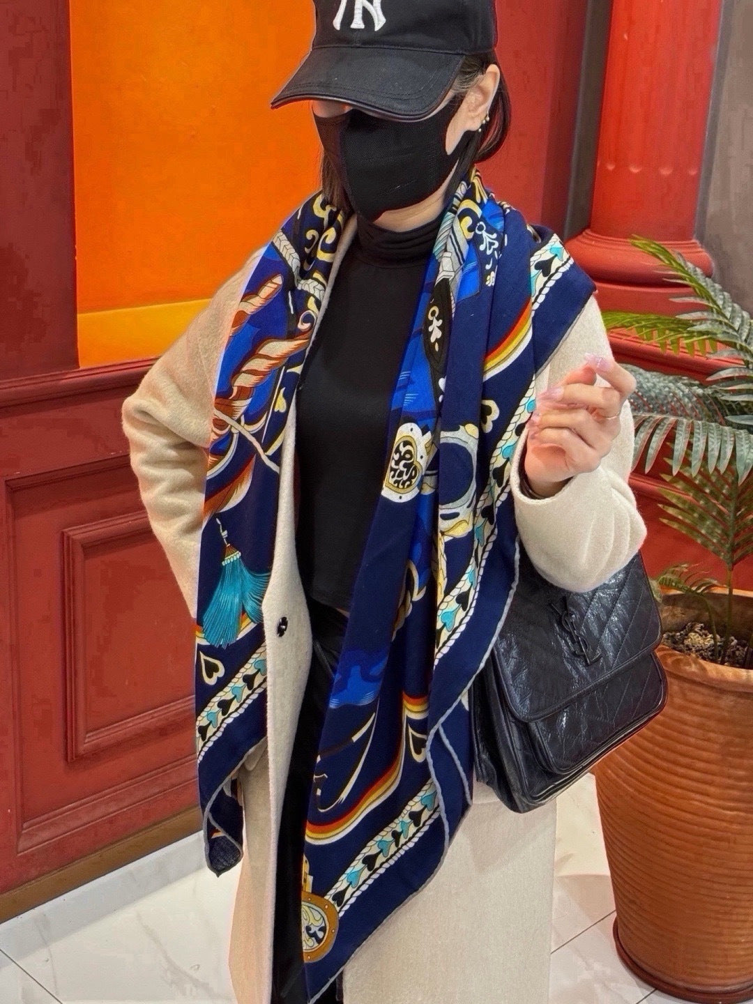 HM Scarf 140x140 Colorful Twill Silk Cashmere 571946