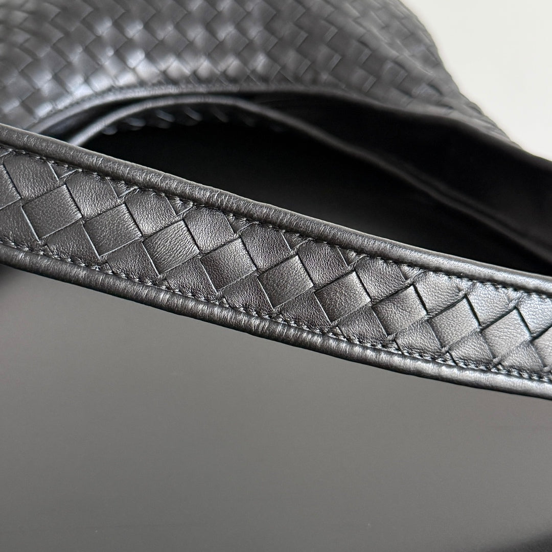 BV 25s Veneto Bag 27cm Black Calfskin Hardware