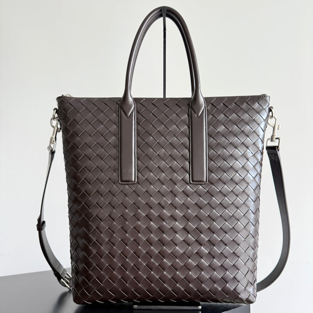 BV 25 Zipped North-South Tote 33.5cm Fondant Intrecciato Leather