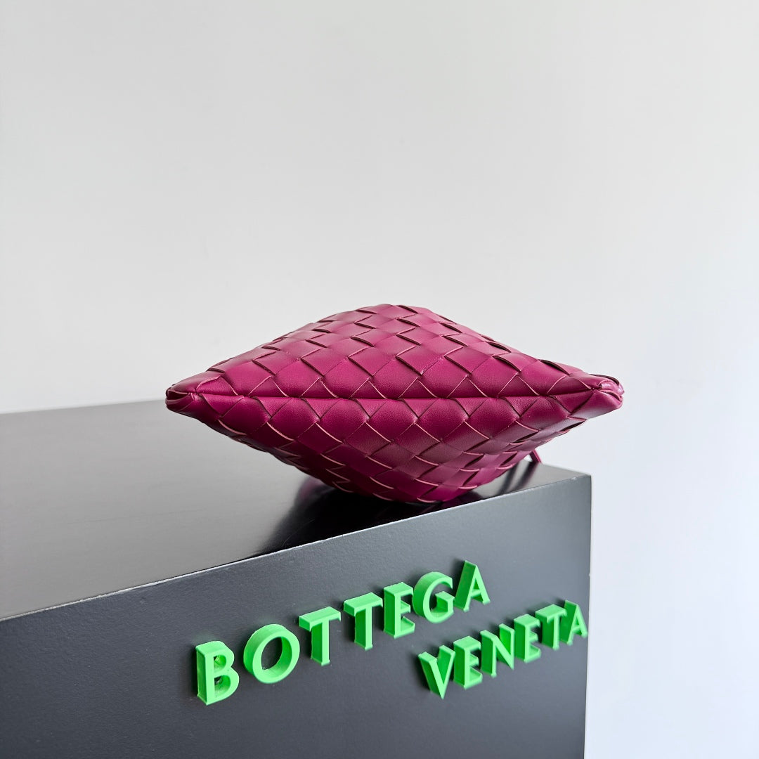 BV Small Dustbag 21cm Cinnabar Intrecciato Calfskin Leather