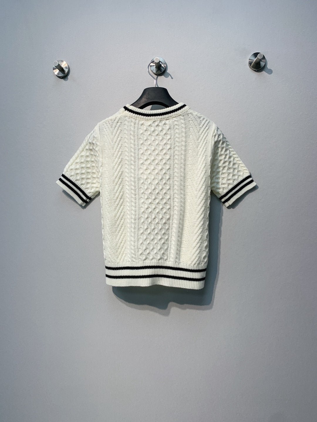 CD Short-Sleeved Sweater White Wool Knit 342102
