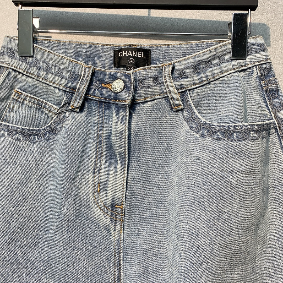 CC SS26 High-Waisted Wide-Leg Denim Shorts Light Blue Cotton 350944