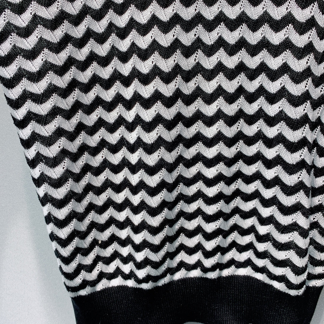 Miu 26s Short-Sleeve T-Shirt Black White Knit 395919