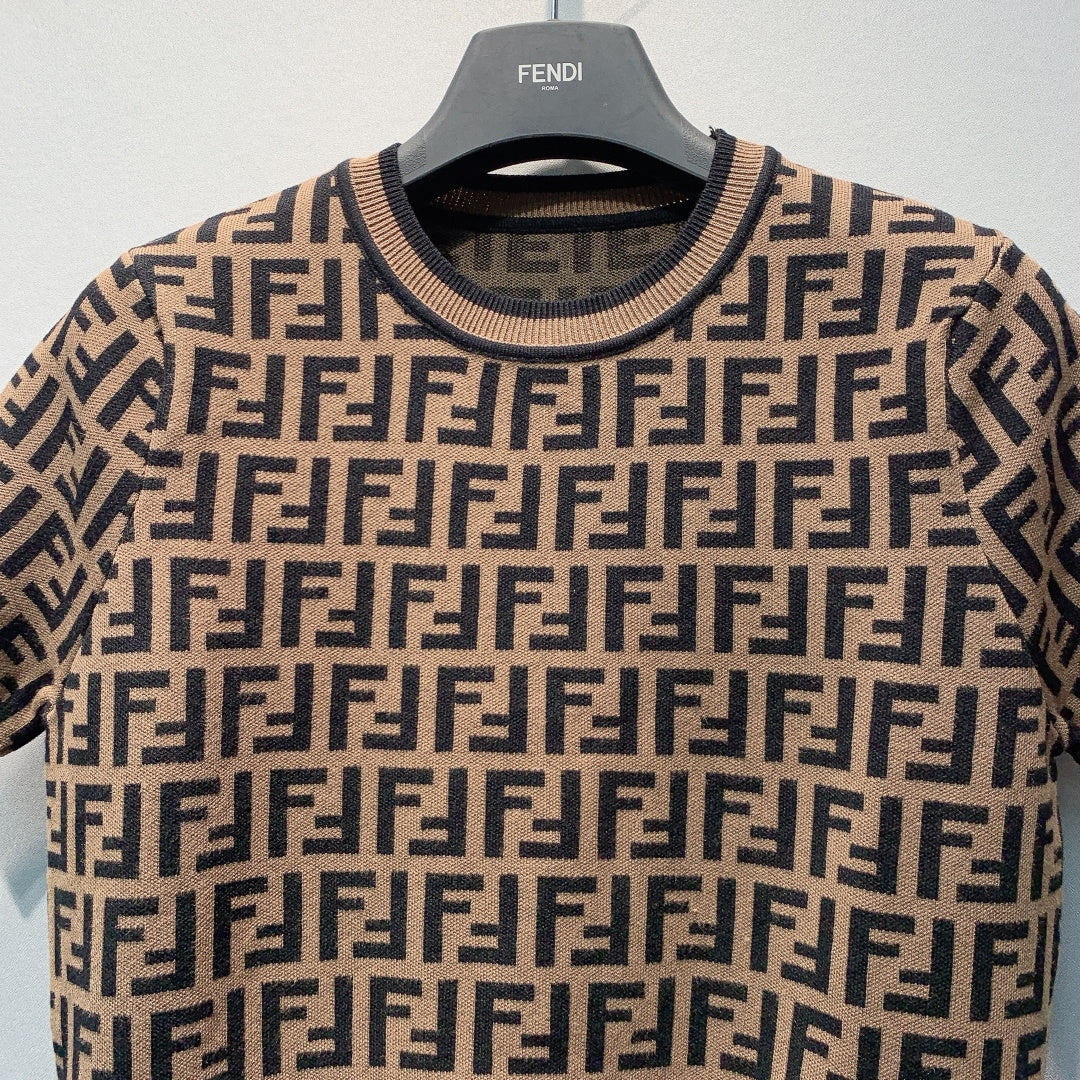 Fendi 26s Monogram Knit Short-Sleeve T-Shirt 406284