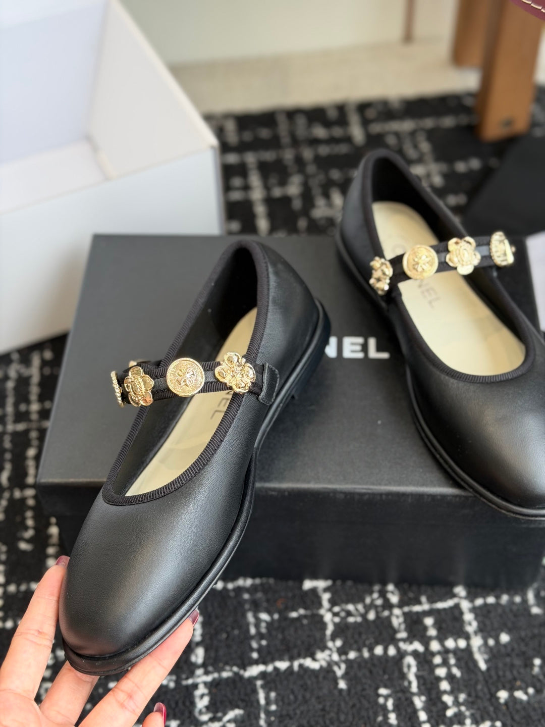 CC 26s Mary Jane Shoes Charm Strap Black Cowhide 965116