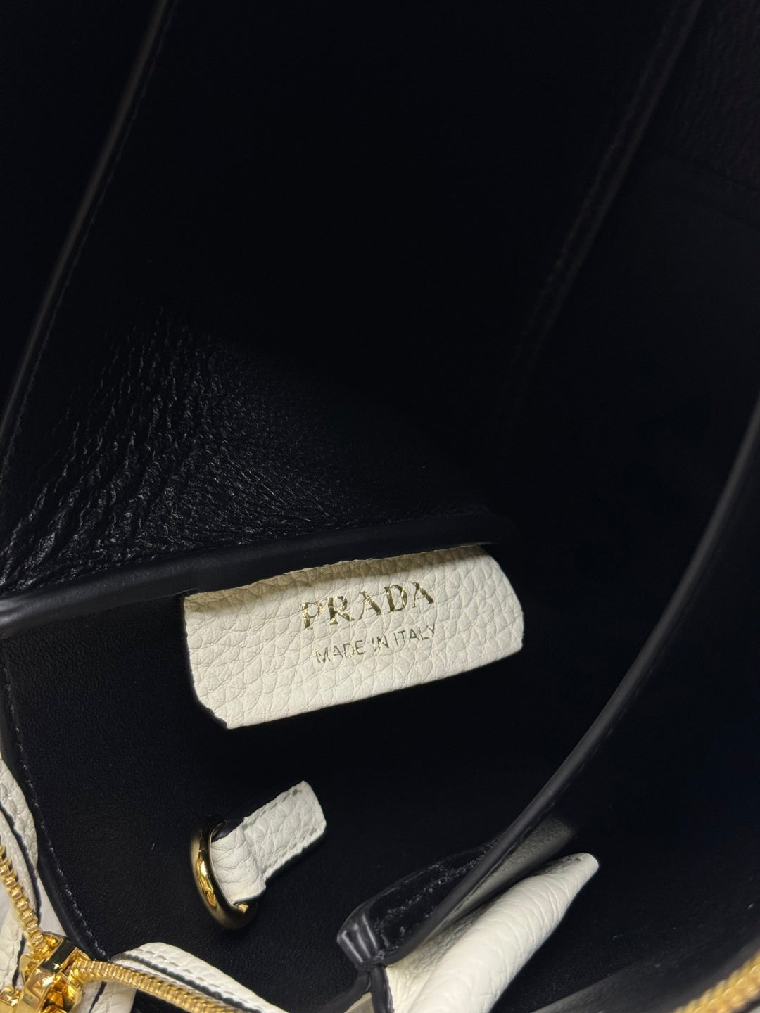 Prada Small Bag 23cm White Grain Leather GHW