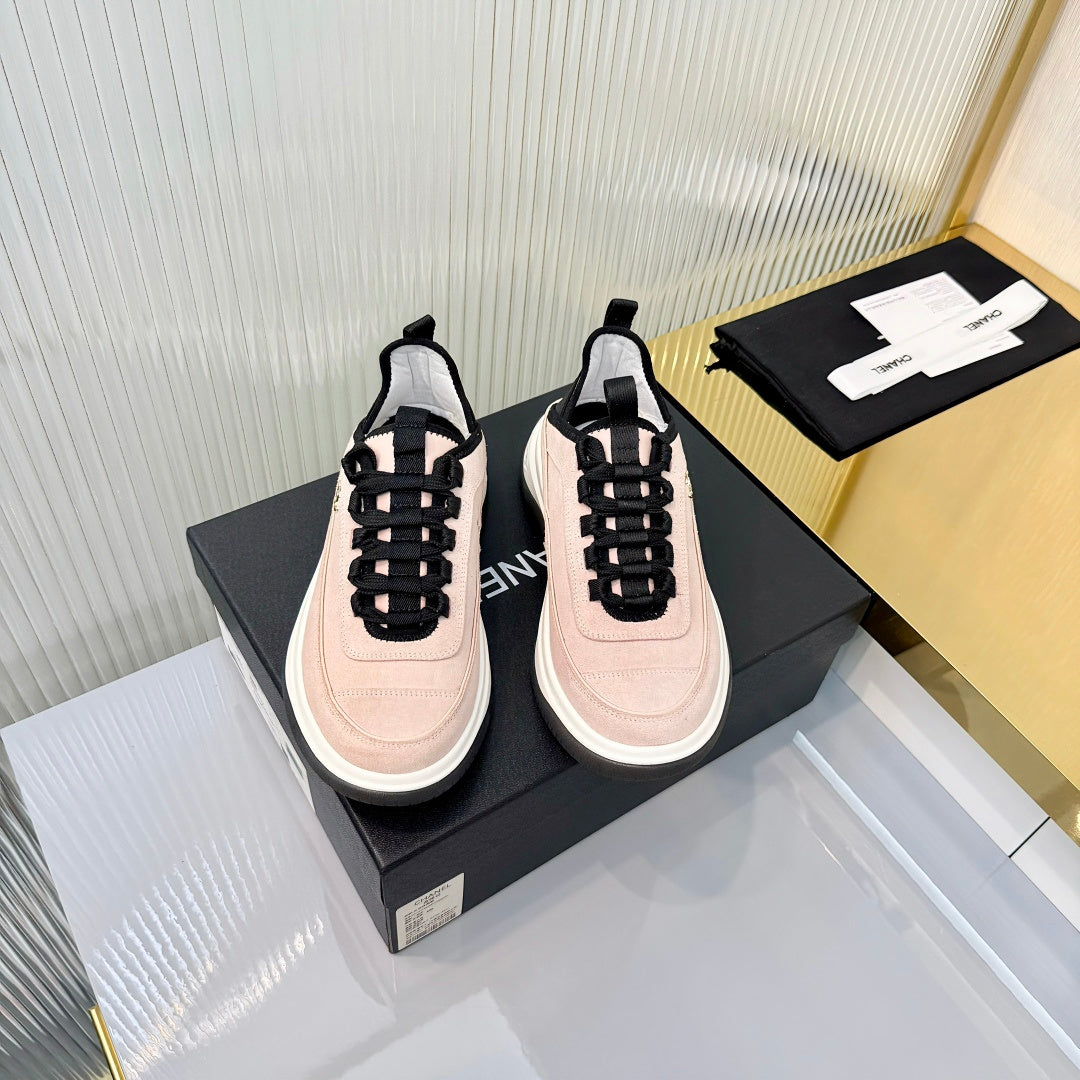CC 26s Casual Sneakers Light Pink Suede 928038