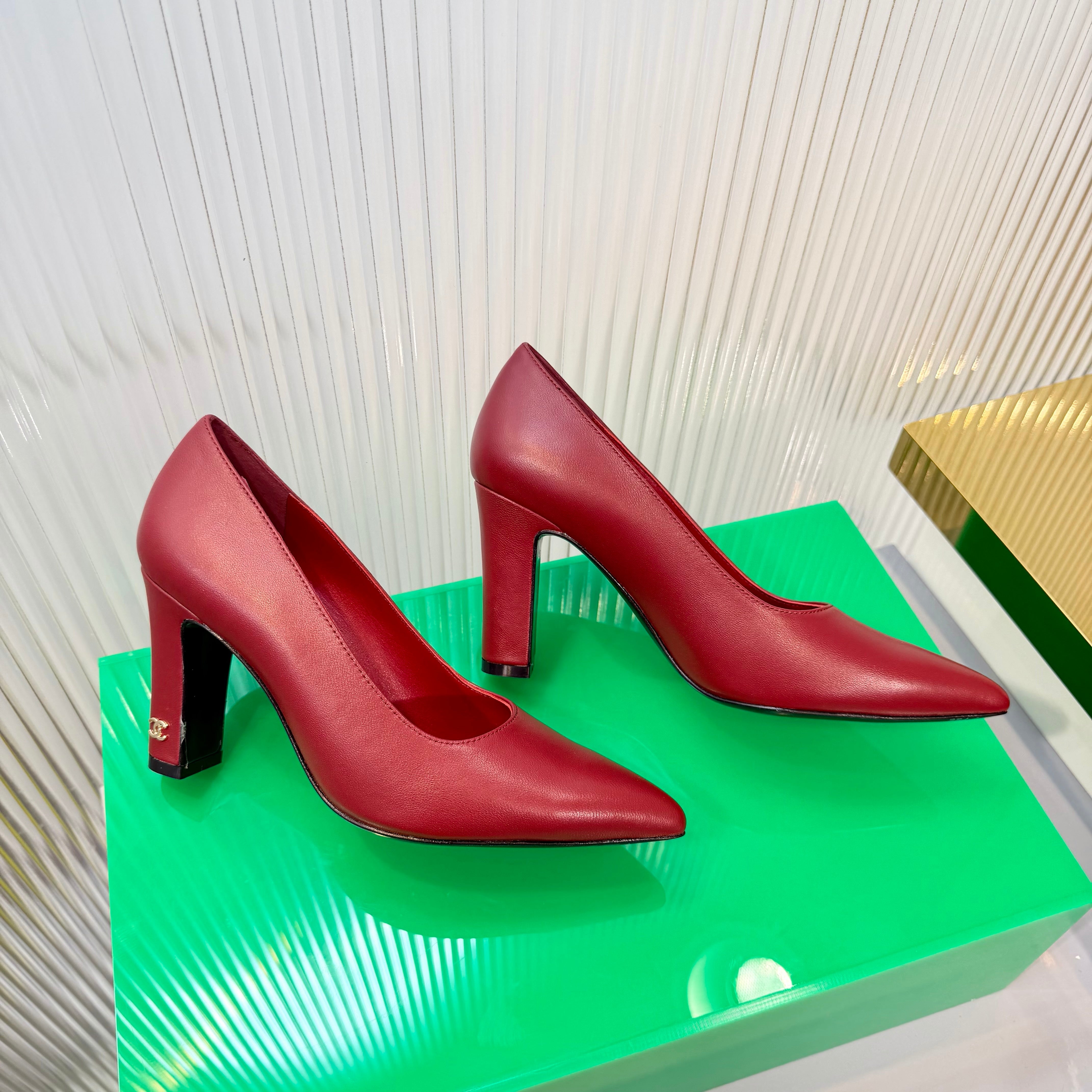 CC 26s Pumps 8.5cm Burgundy Lambskin 924310