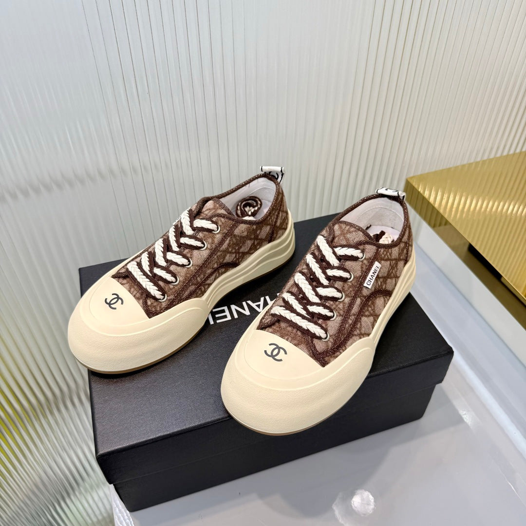 CC 26s Biscuit Shoes Brown White Sheepskin Denim 927709