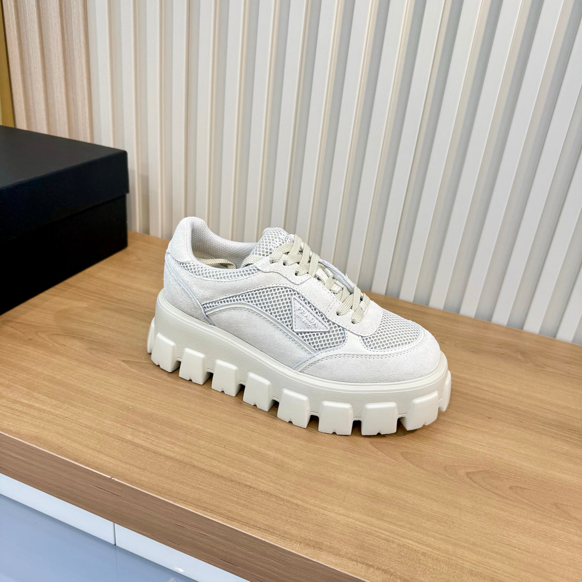 Prada 26s Sneakers White Mesh Suede 140576