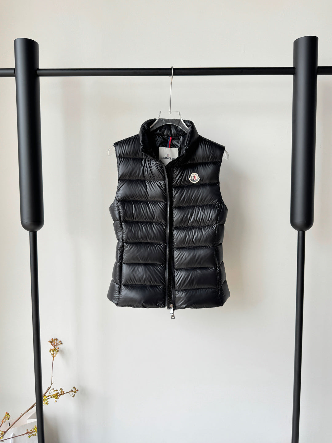 Moncler 26s Ghany Gilet Vest Black Down 427016