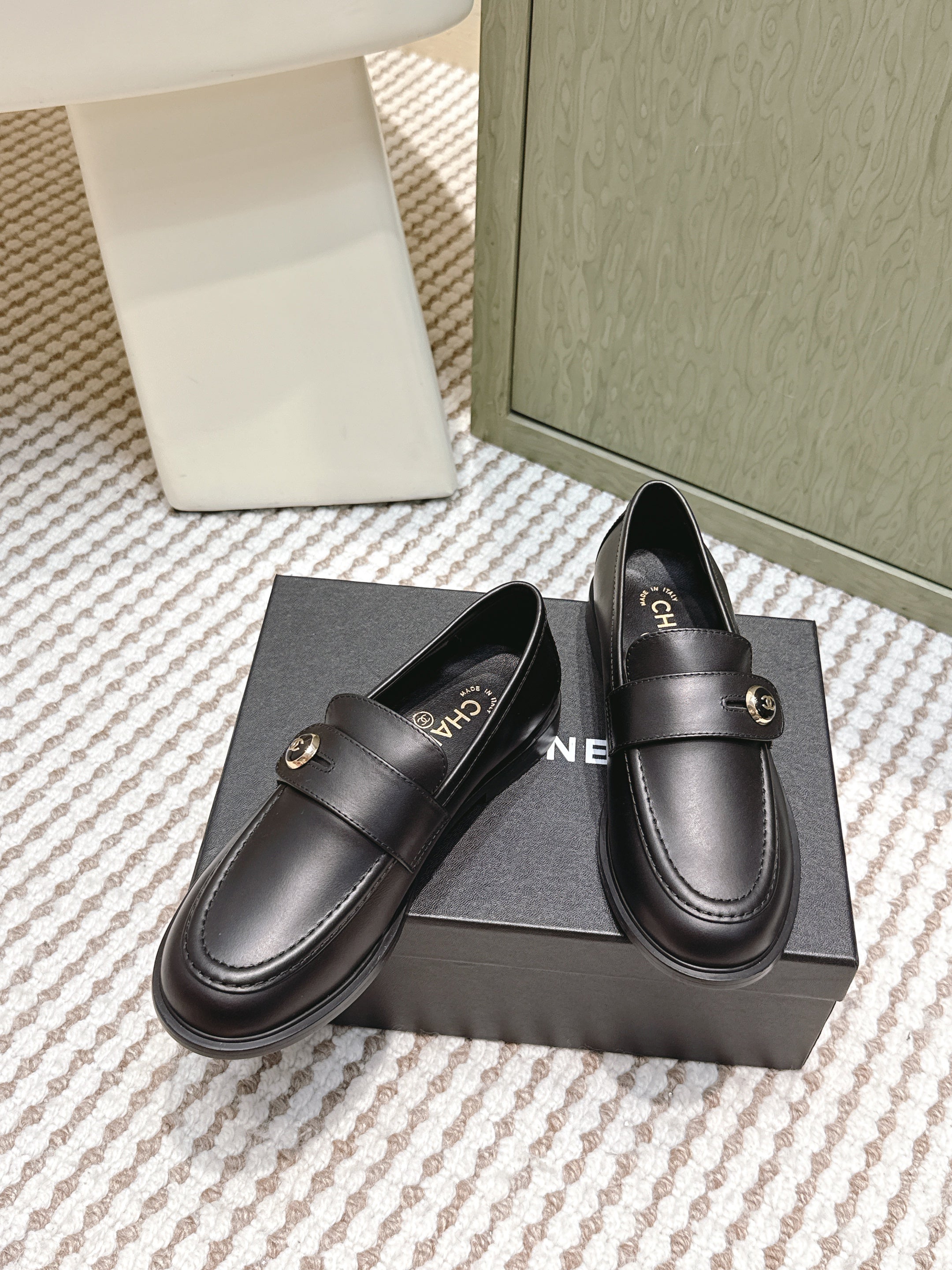 CC 26SS Loafers 3cm Black Cowhide 653489