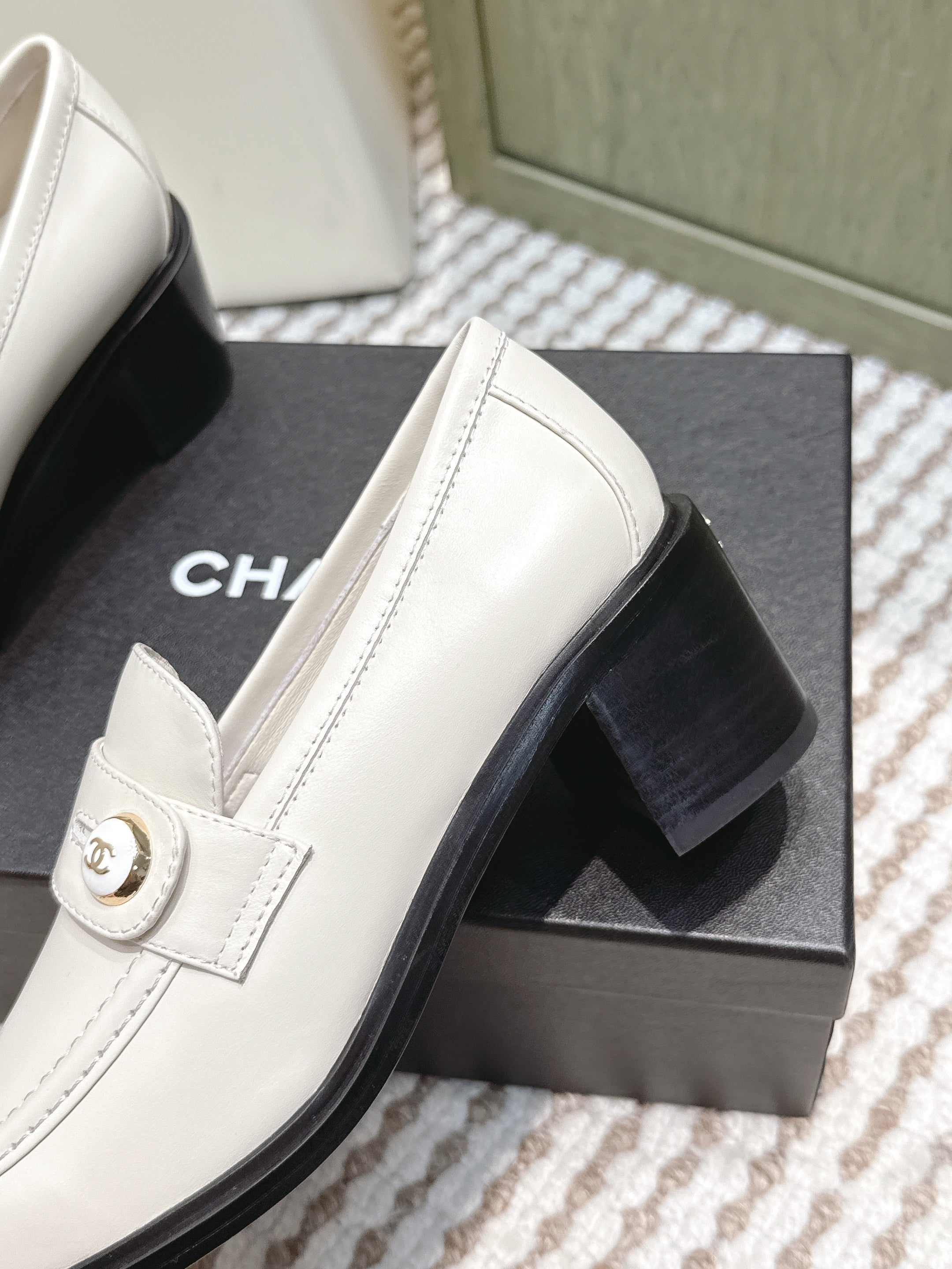 CC 26SS Loafers 6cm White Cowhide 653499