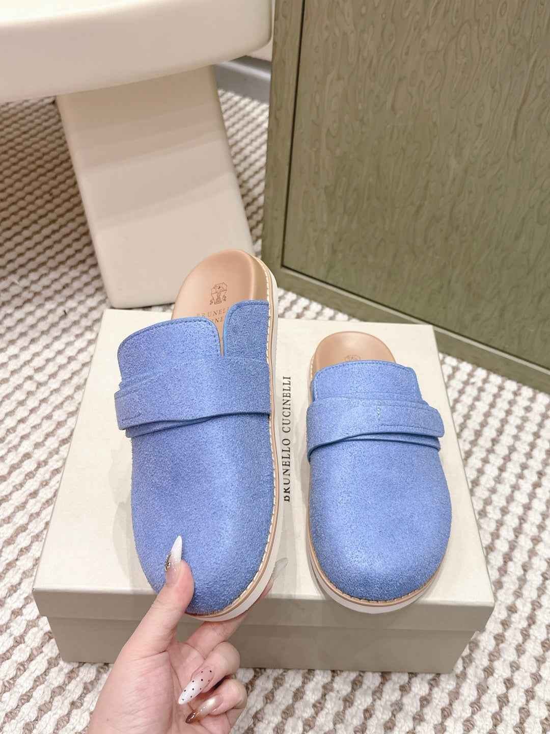 Brunello 26s Closed-Toe Men's Slippers Light Blue Suede 612233