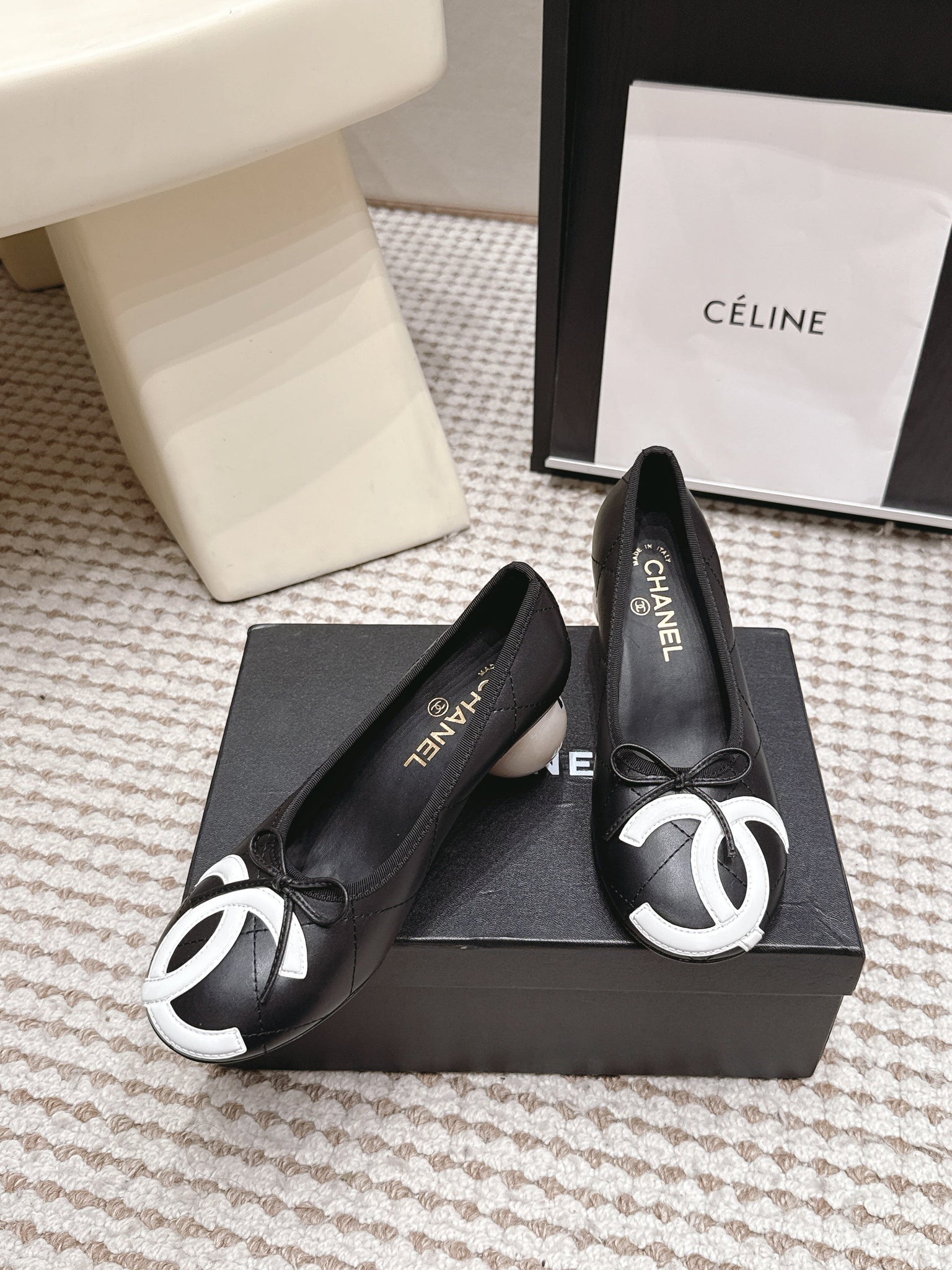 CC 26s Pearl High Heels 5.5cm Black Calfskin