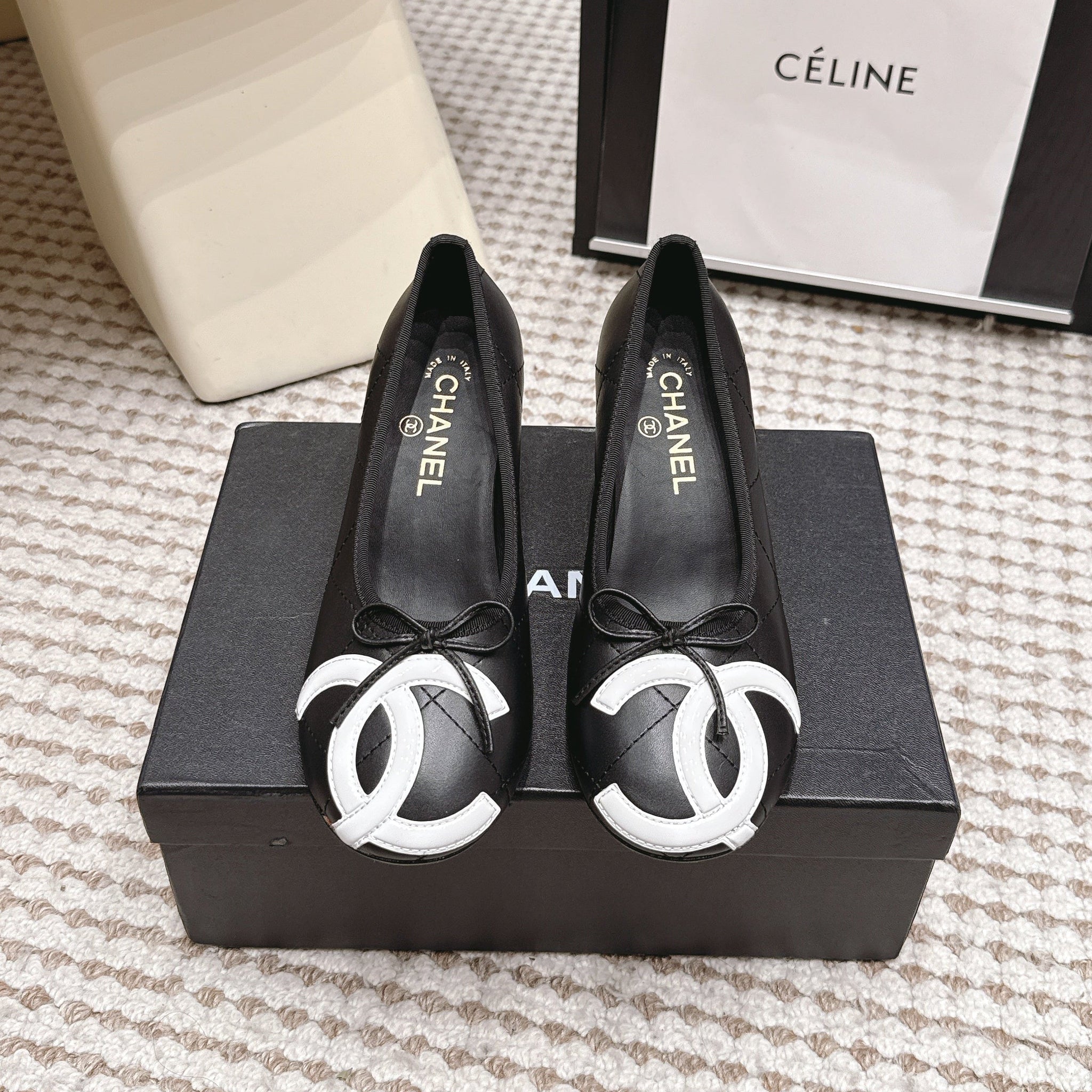 CC 26s Pearl High Heels 5.5cm Black Calfskin