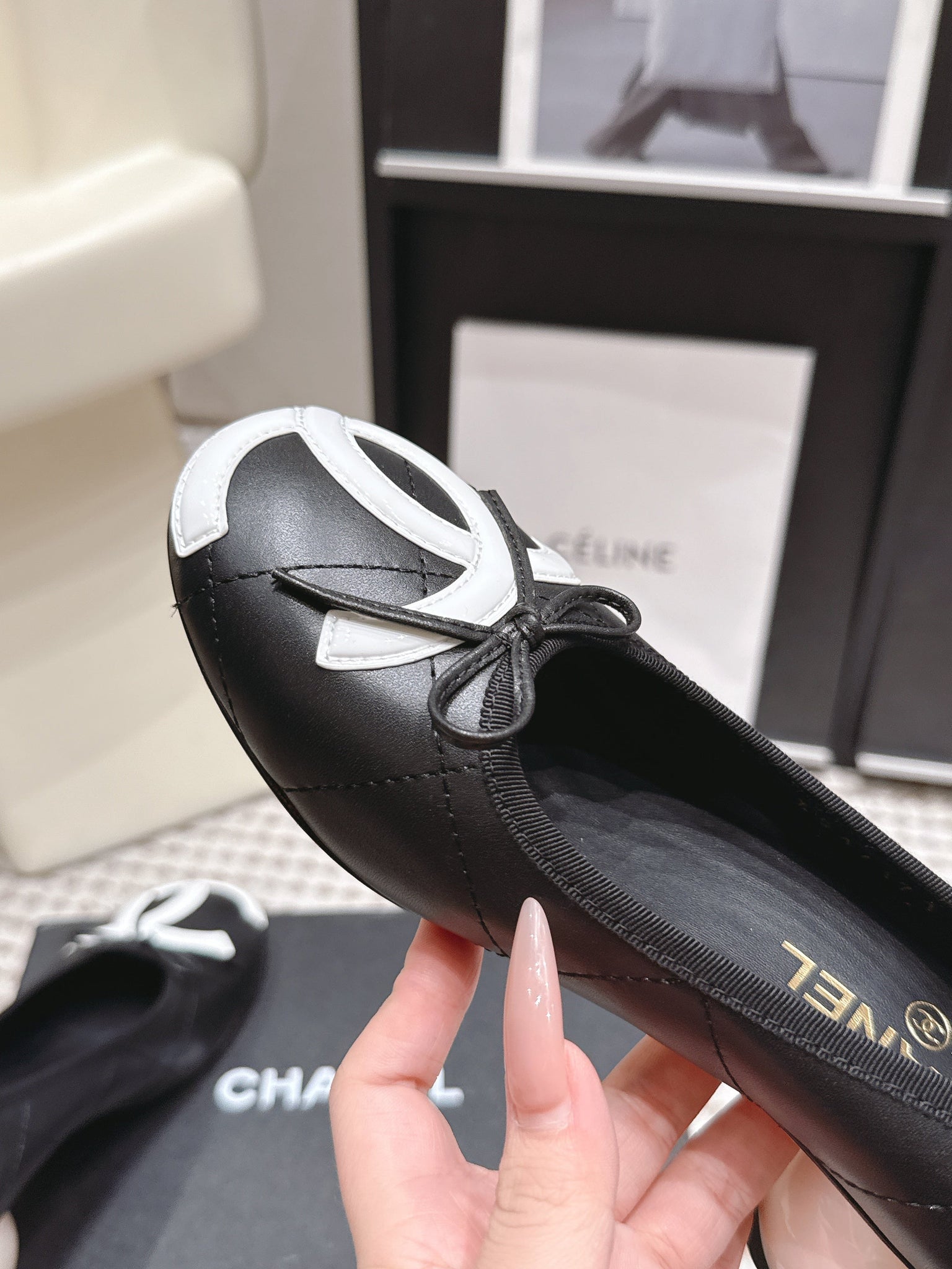 CC 26s Pearl High Heels 5.5cm Black Calfskin