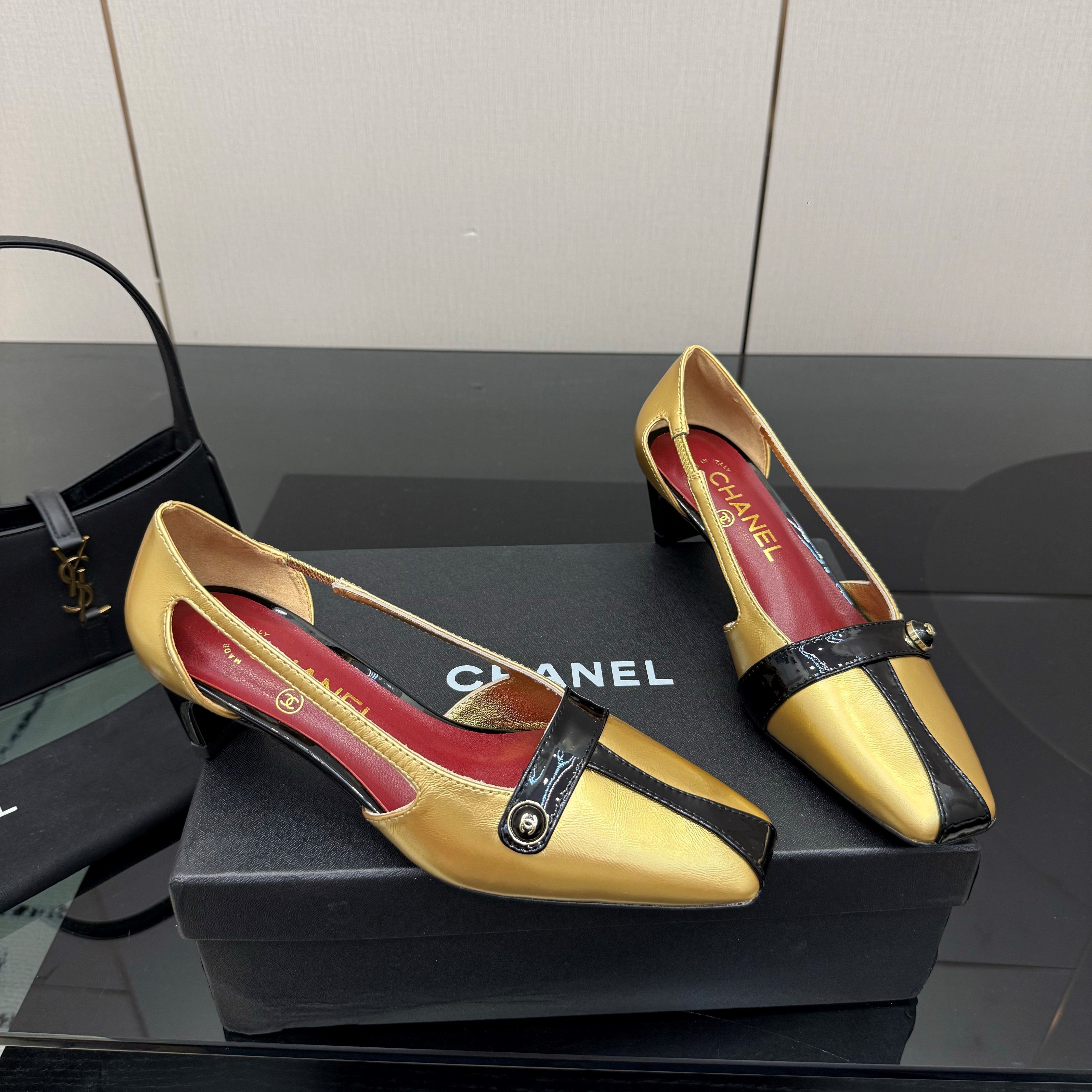 CC 26P Slingback 5cm Gold Black Patent Leather 791612