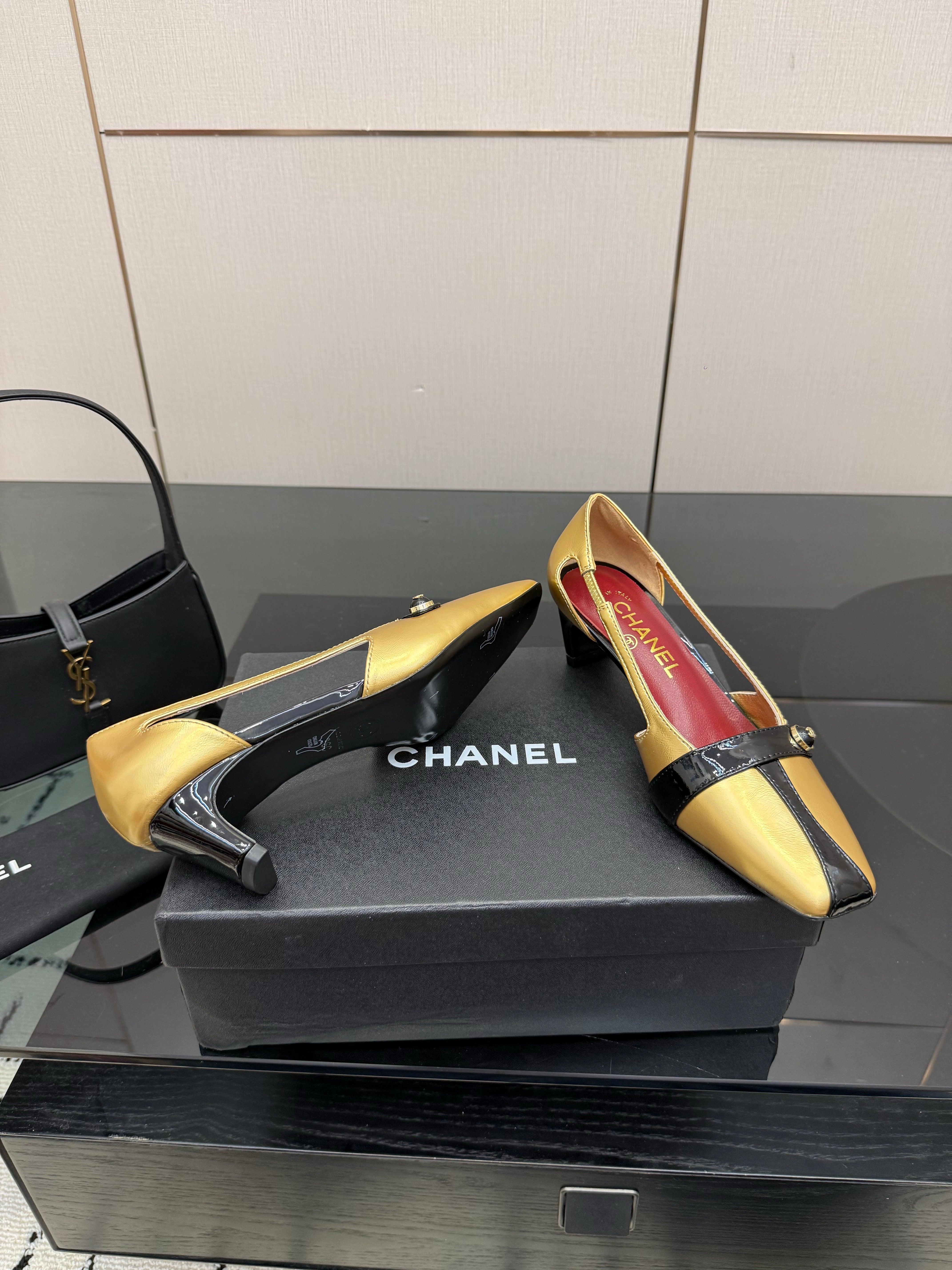 CC 26P Slingback 5cm Gold Black Patent Leather 791612