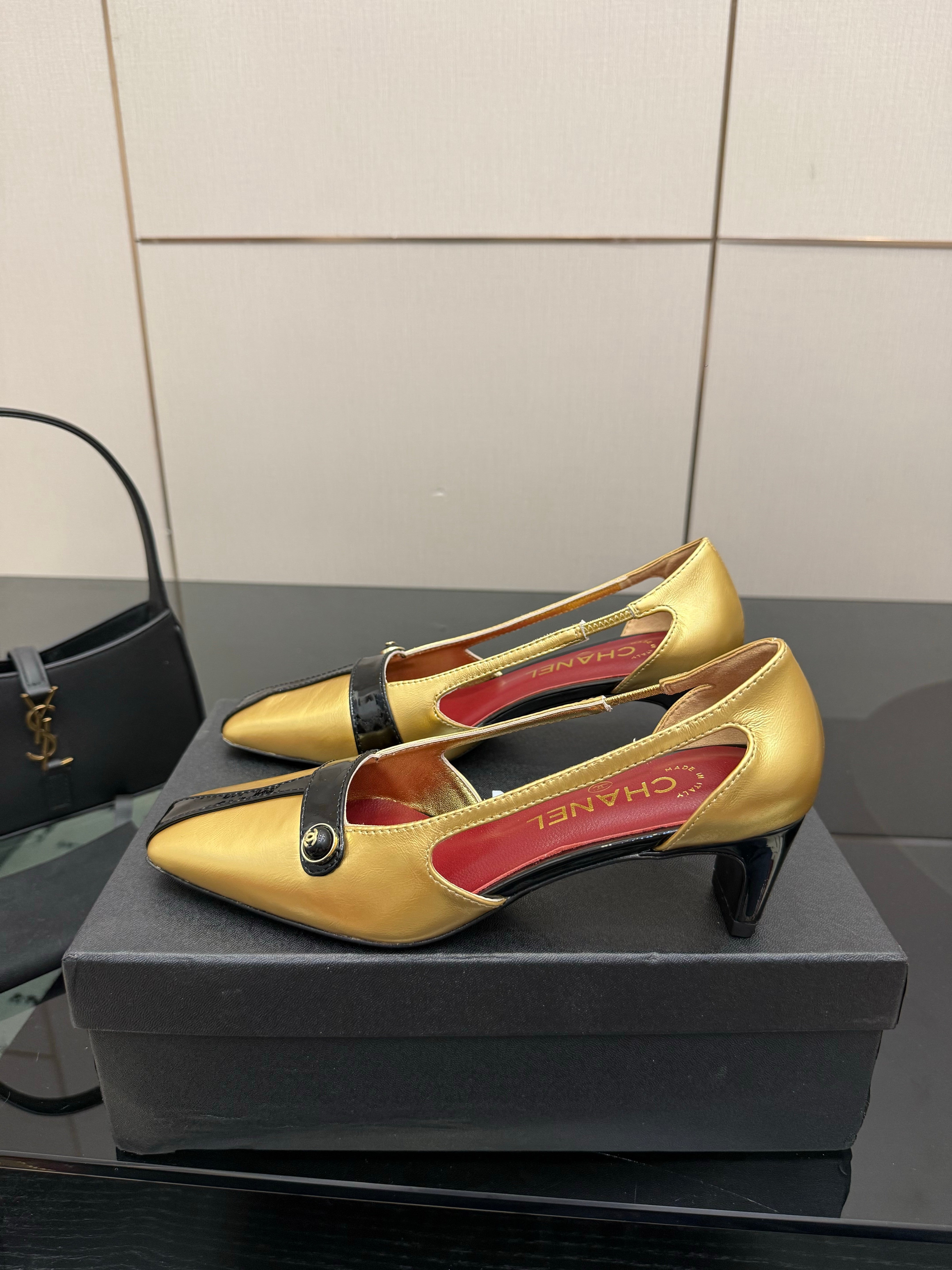 CC 26P Slingback 5cm Gold Black Patent Leather 791612