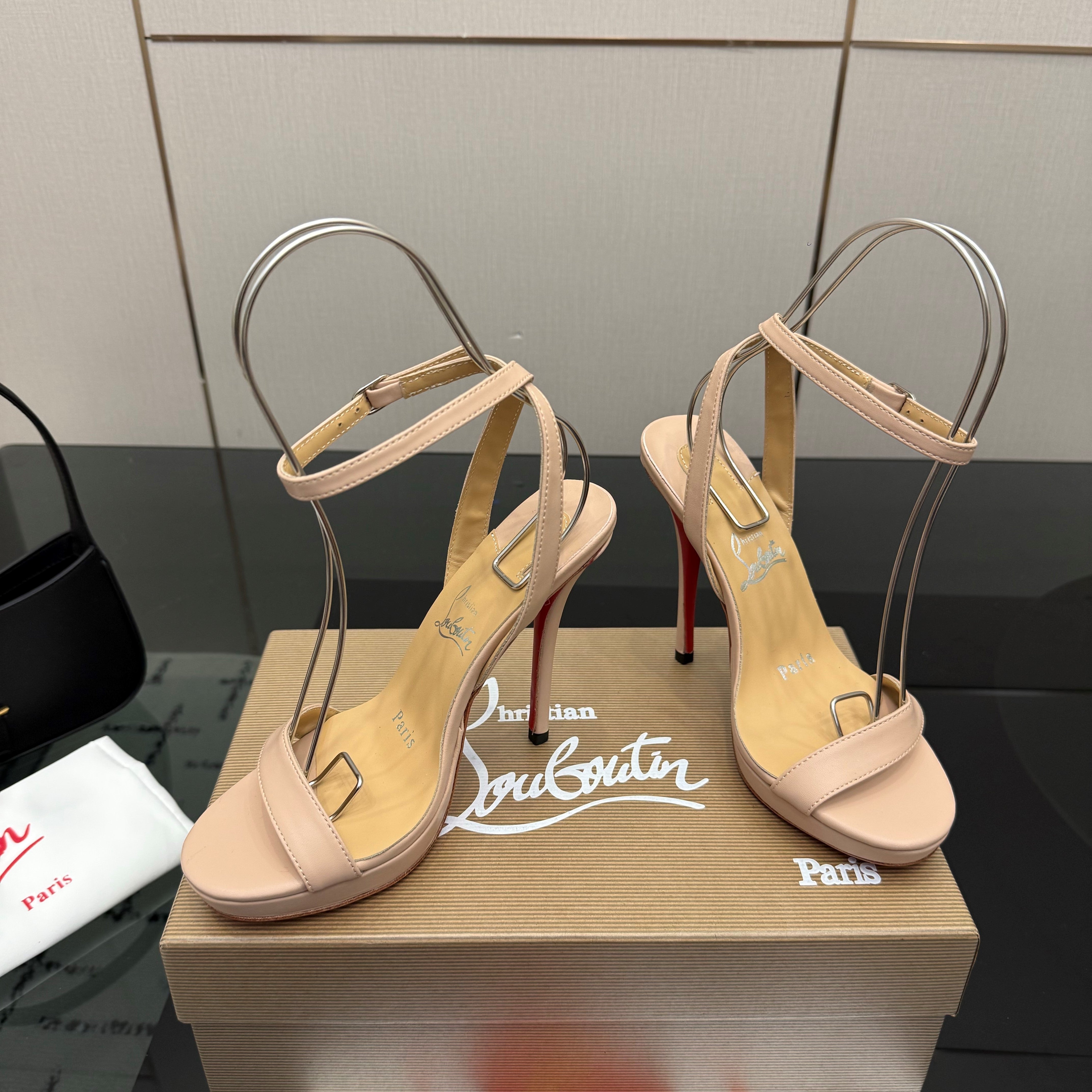CL Miss Z Sandal 12cm Beige Cowhide 828155