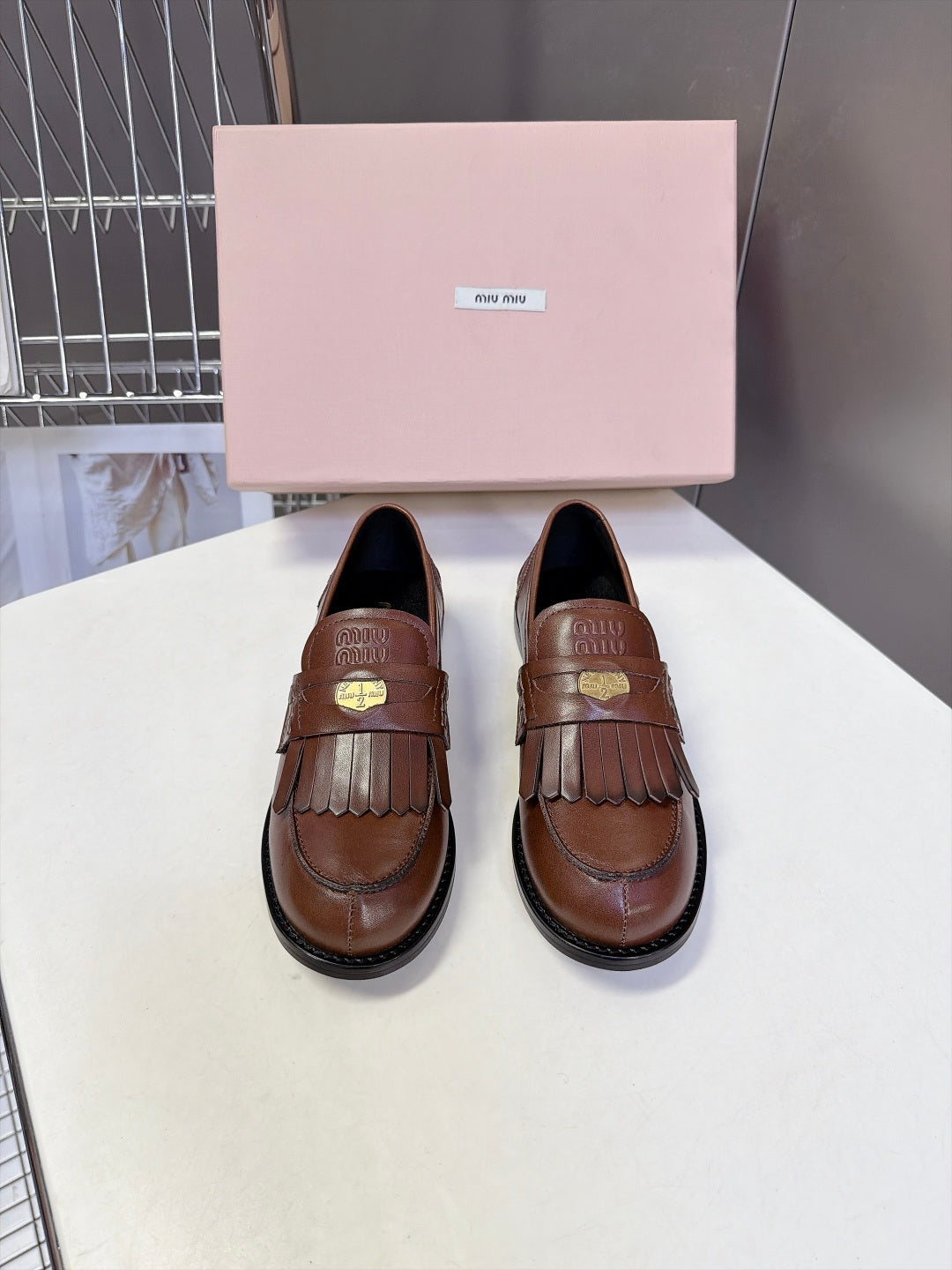 Miu 26s Fringe Loafers Chocolate Glossy Leather 994220