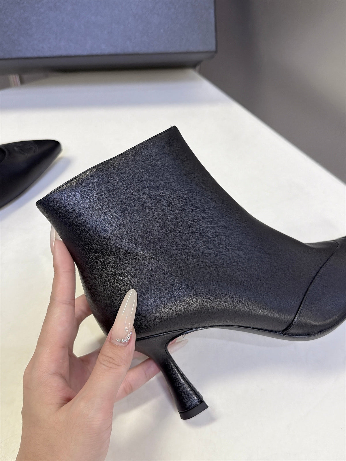 CC 26S Pointed Ankle Boots 5cm Black Smooth Leather 113934
