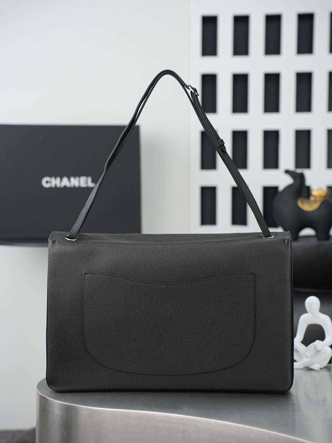 CC 26s Maxi Flap Bag 39cm Black Calfskin SHW