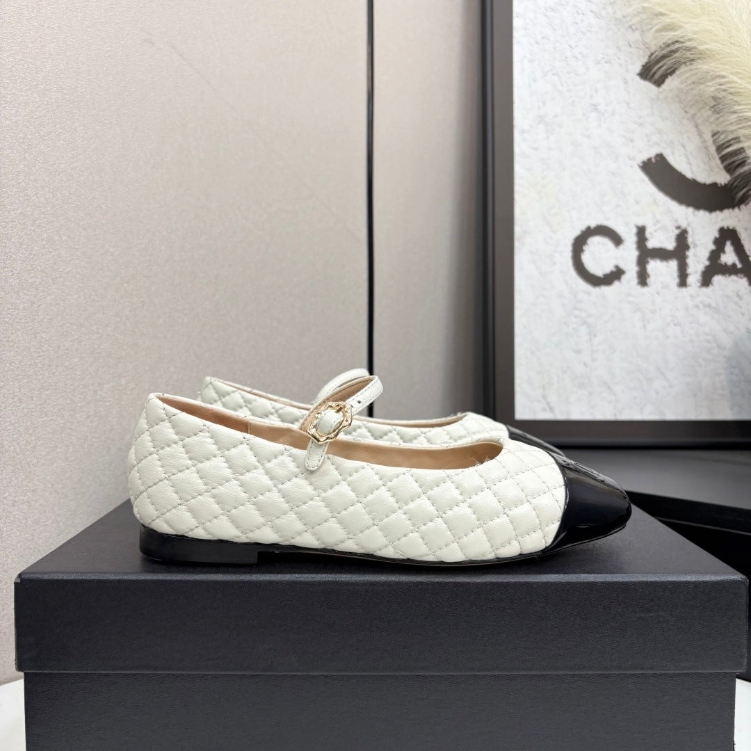 CC 25 Cap-Toe Quilted Mary Janes White Sheepskin 352460