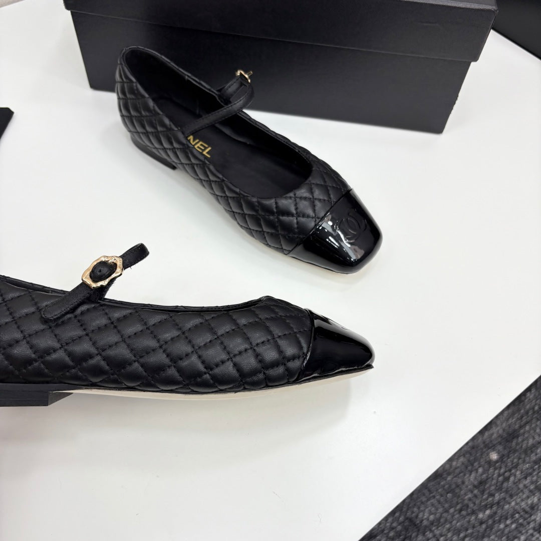 CC 25 Cap-Toe Quilted Mary Janes Black Sheepskin 352462