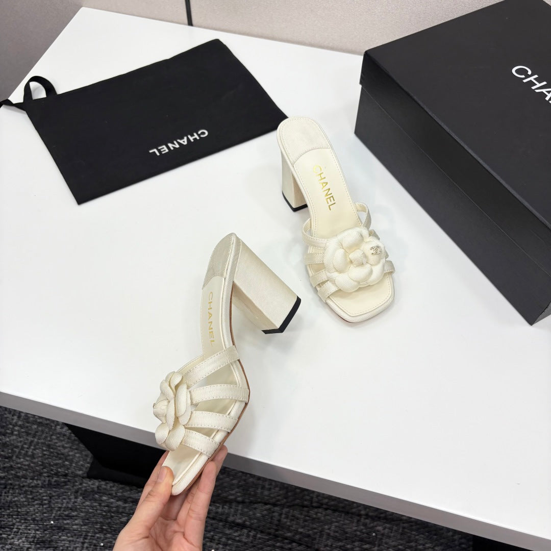 CC 25 Camellia Open Heel Mule Sandals 90mm Ivory Sheepskin And Fabric 368840
