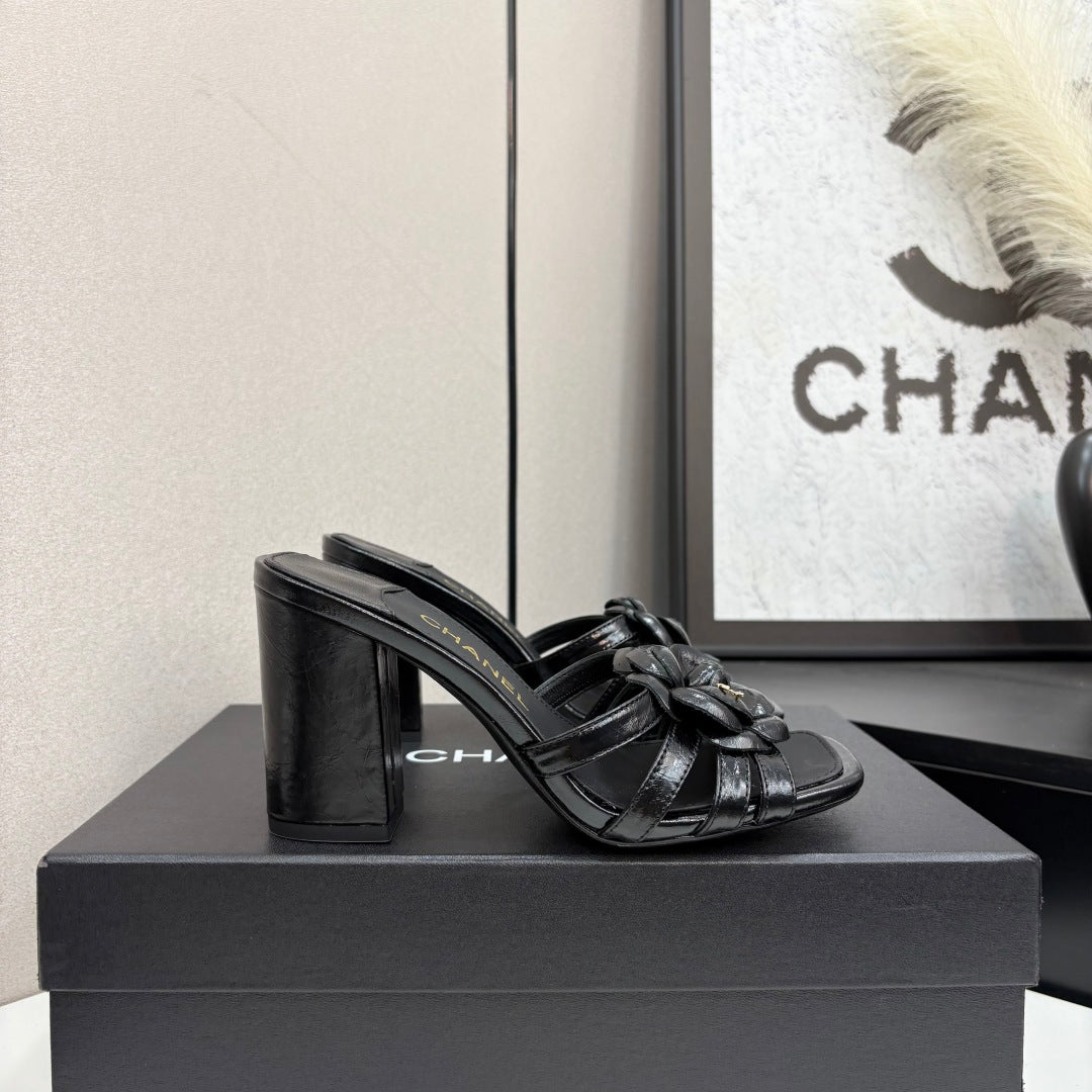 CC 25 Camellia Open Heel Mule Sandals 90mm Black Sheepskin 368843