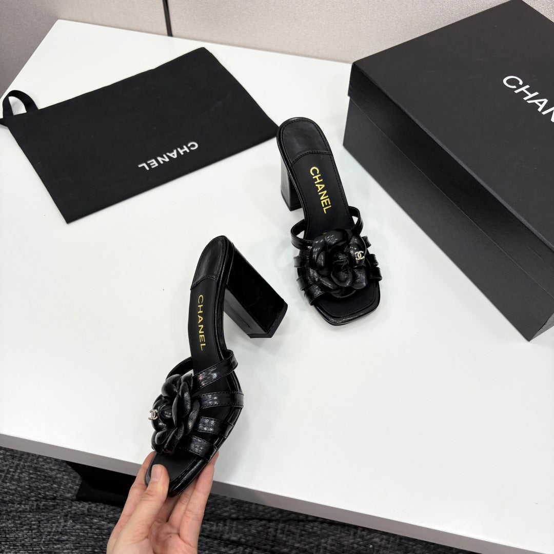 CC 25 Camellia Open Heel Mule Sandals 90mm Black Sheepskin 368843