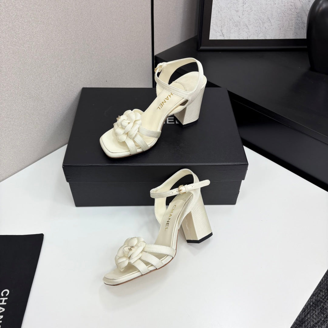 CC 25 Camellia Open Heel Sandals 90mm Ivory Sheepskin And Fabric 368816